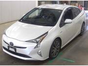 2018 TOYOTA PRIUS