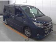 2019 TOYOTA NOAH