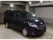 2017 NISSAN SERENA X