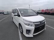 2015 TOYOTA VOXY