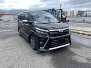2021 TOYOTA VOXY
