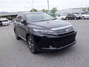 2017 TOYOTA HARRIER PREMIUM