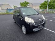 2009 HONDA LIFE
