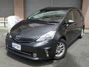 2011 TOYOTA PRIUS ALPHA G