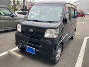 2013 TOYOTA PIXIS VAN