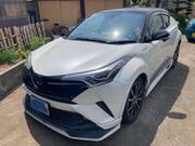 2019 TOYOTA C-HR
