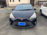 2017 TOYOTA VITZ F