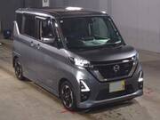 2022 NISSAN ROOX