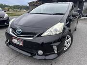 2012 TOYOTA PRIUS ALPHA S