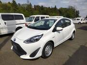 2019 TOYOTA AQUA