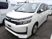 2017 TOYOTA VOXY
