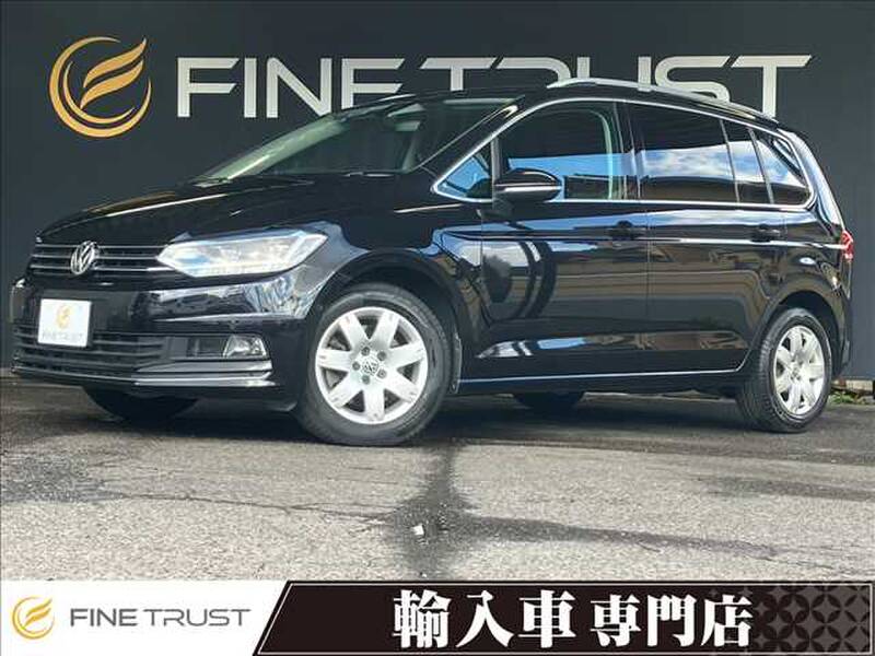 VOLKSWAGEN GOLF TOURAN