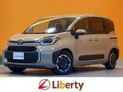 2025 TOYOTA SIENTA