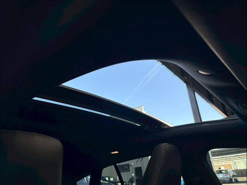 MERCEDES BENZ CLA-CLASS Shooting Brake