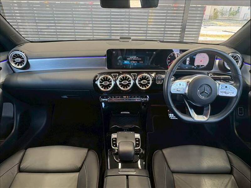 MERCEDES BENZ CLA-CLASS Shooting Brake