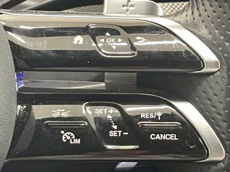 MERCEDES BENZ C-CLASS Sedan