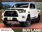 2023 TOYOTA HILUX