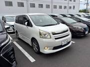 2008 TOYOTA NOAH