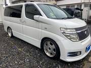 2002 NISSAN ELGRAND HIGHWAYSTAR