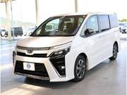 2020 TOYOTA VOXY