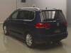 VOLKSWAGEN GOLF TOURAN