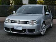 2003 VOLKSWAGEN GOLF R32