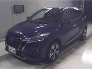 2022 NISSAN KICKS
