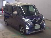 2022 NISSAN ROOX