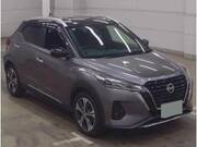 2020 NISSAN KICKS