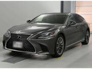 2019 LEXUS LS