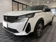 2021 PEUGEOT 5008