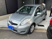 2009 TOYOTA VITZ F