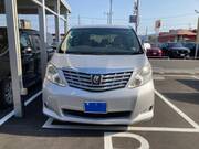 2009 TOYOTA ALPHARD 240X