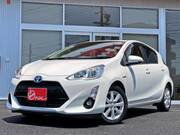 2015 TOYOTA AQUA