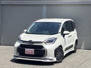 2023 TOYOTA SIENTA