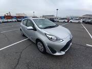 2020 TOYOTA AQUA