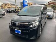 2019 TOYOTA VOXY X
