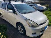 2005 TOYOTA WISH