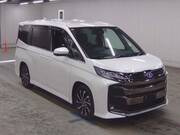 2024 TOYOTA NOAH