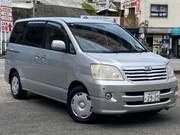 2002 TOYOTA NOAH X NAVISPECIAL