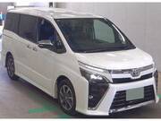2020 TOYOTA VOXY