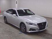 2019 TOYOTA CROWN HYBRID
