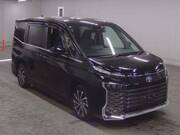 2023 TOYOTA VOXY
