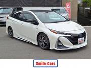 2017 TOYOTA PRIUS PHV