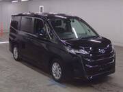 2022 TOYOTA NOAH