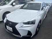 2019 LEXUS IS