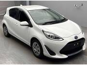 2021 TOYOTA AQUA S