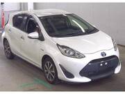 2018 TOYOTA AQUA