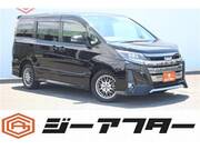 2017 TOYOTA NOAH