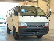 2002 TOYOTA HIACE VAN DX